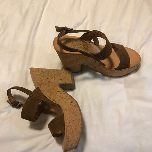 Dolce Vita wedges - Picture 3 of 5